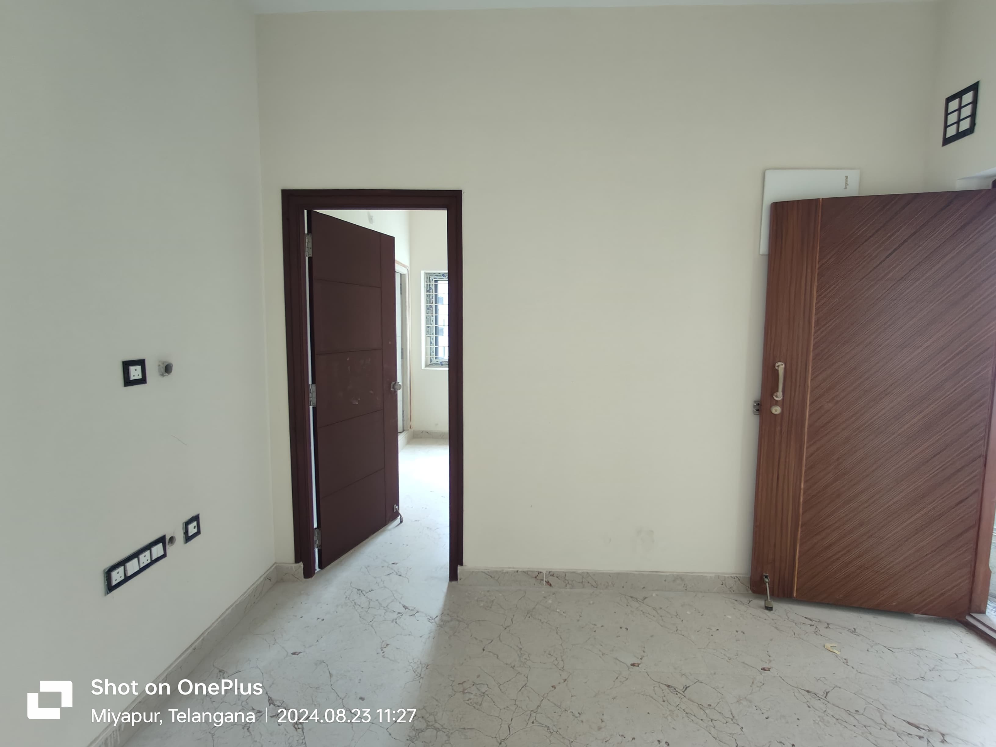 Ready To Move 2BHK Flats For Sale @ BHEL-Ameenpur, Chandanagar